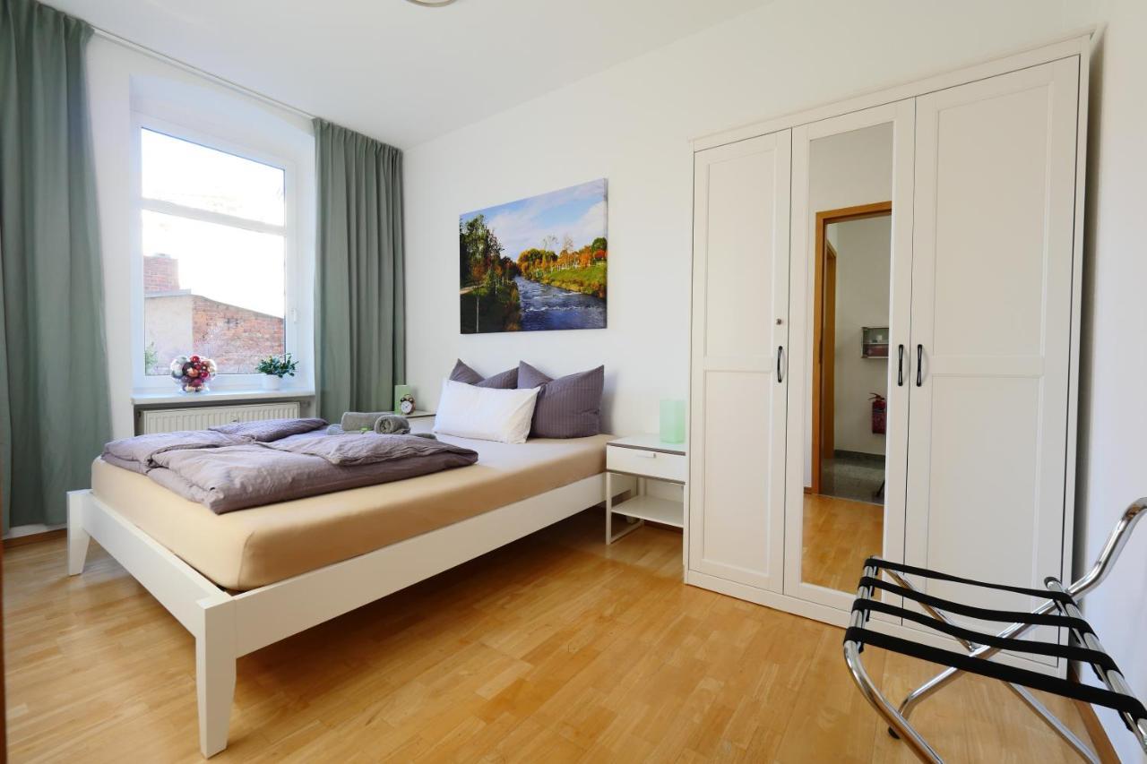 Wohnung Mit Blick Auf Die Zitadelle Petersberg - 3 Zimmer Ερφούρτη Εξωτερικό φωτογραφία